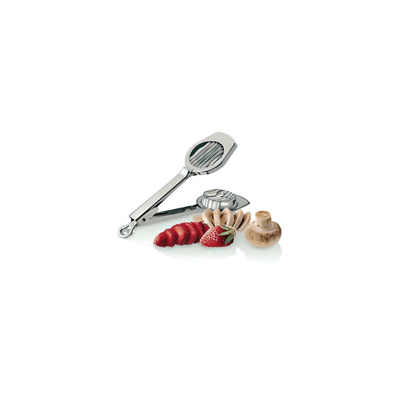 TAGLIA FUNGHI E FRAGOLE...