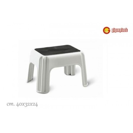 SGABELLO BIANCO CON TAPPETO...